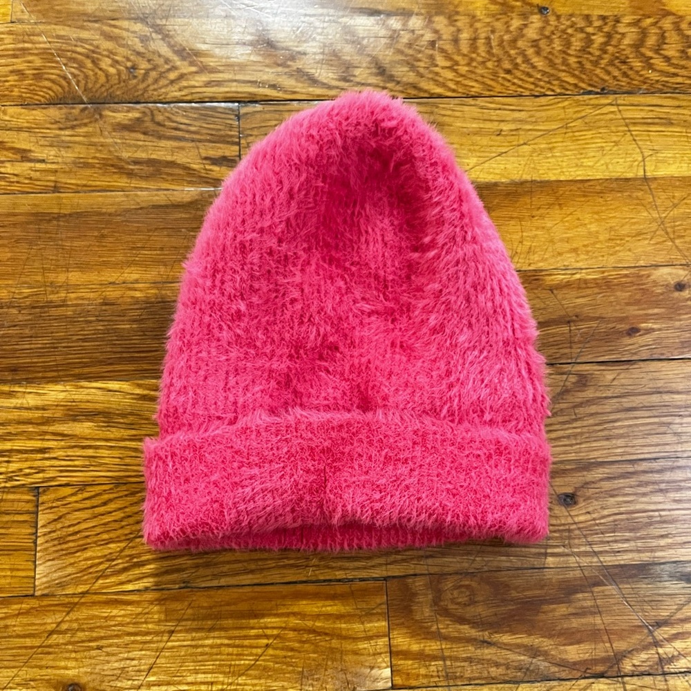 Pink Fuzzy Hat (Insulated) 🩷